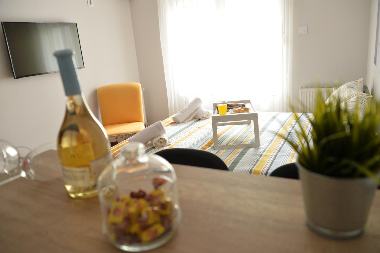 Apartment Pleasure Нови-Сад Экстерьер фото